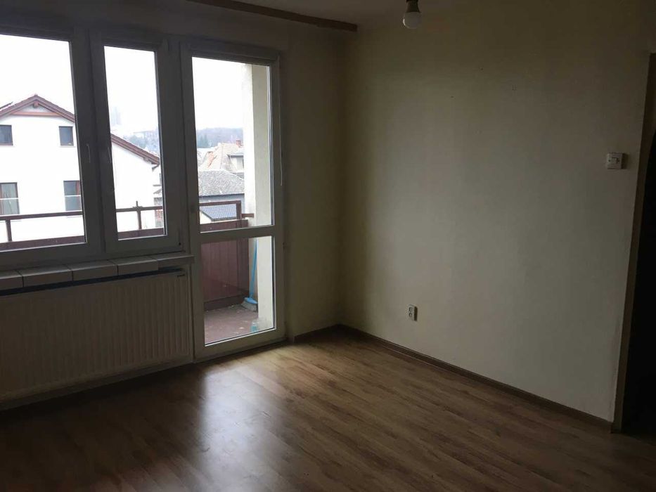 Wynajmę kawalerkę z jadalnią, Racibórz, ul. Kossaka 53.