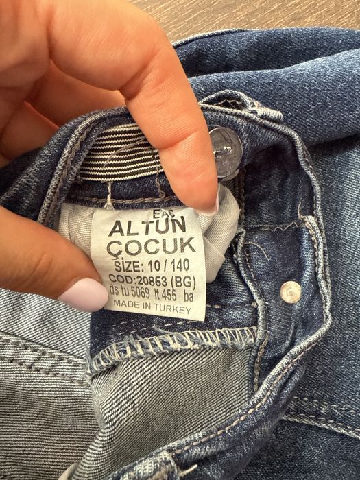 Продам джинси для дівчинки