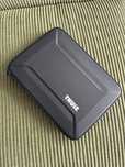 Etui na laptop 13” macbook air/pro 13” Thule Sweden czarne wytrzymałe