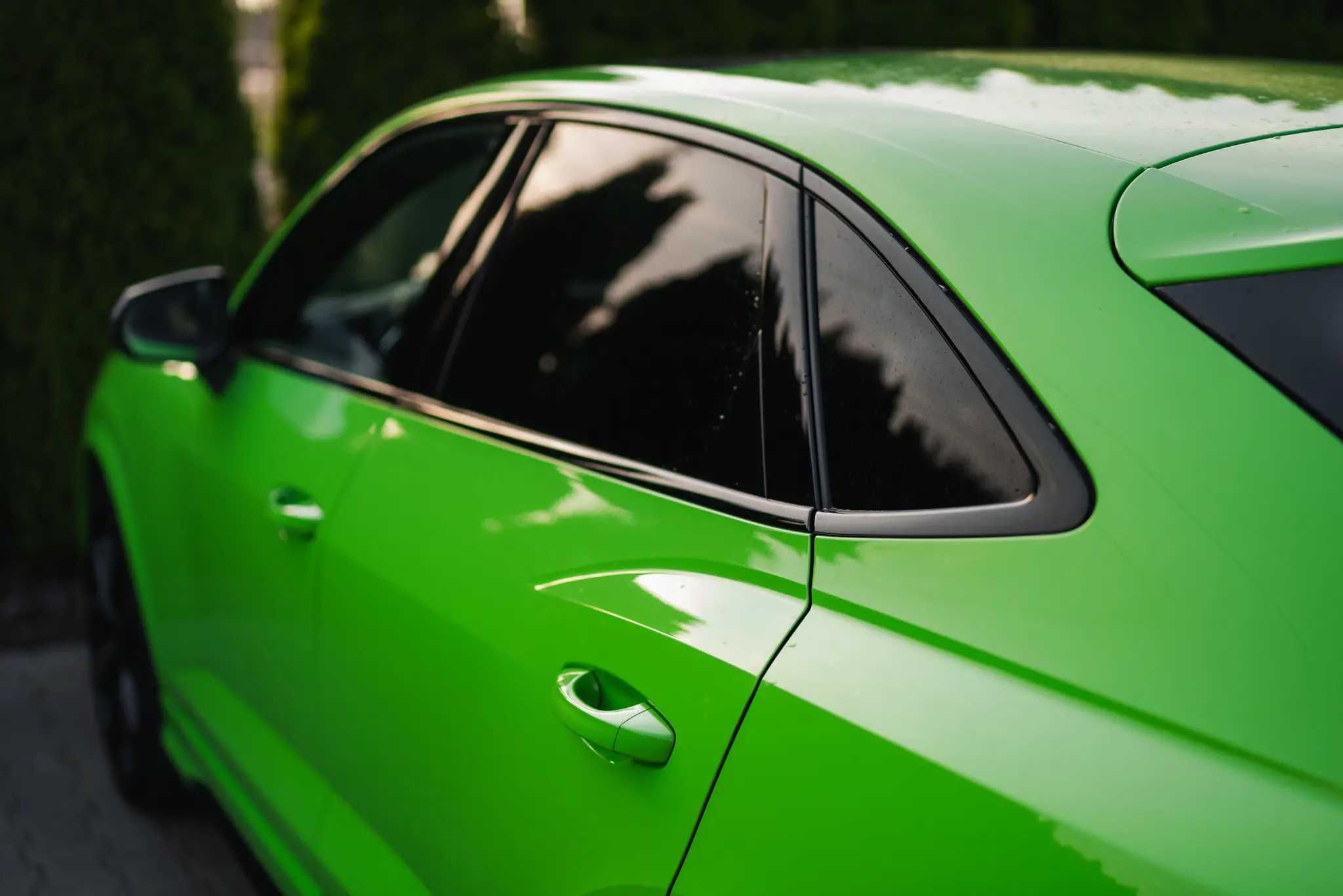 Audi RS Q3 z kierowcą – do ślubu, klipów, reklam, TikTok