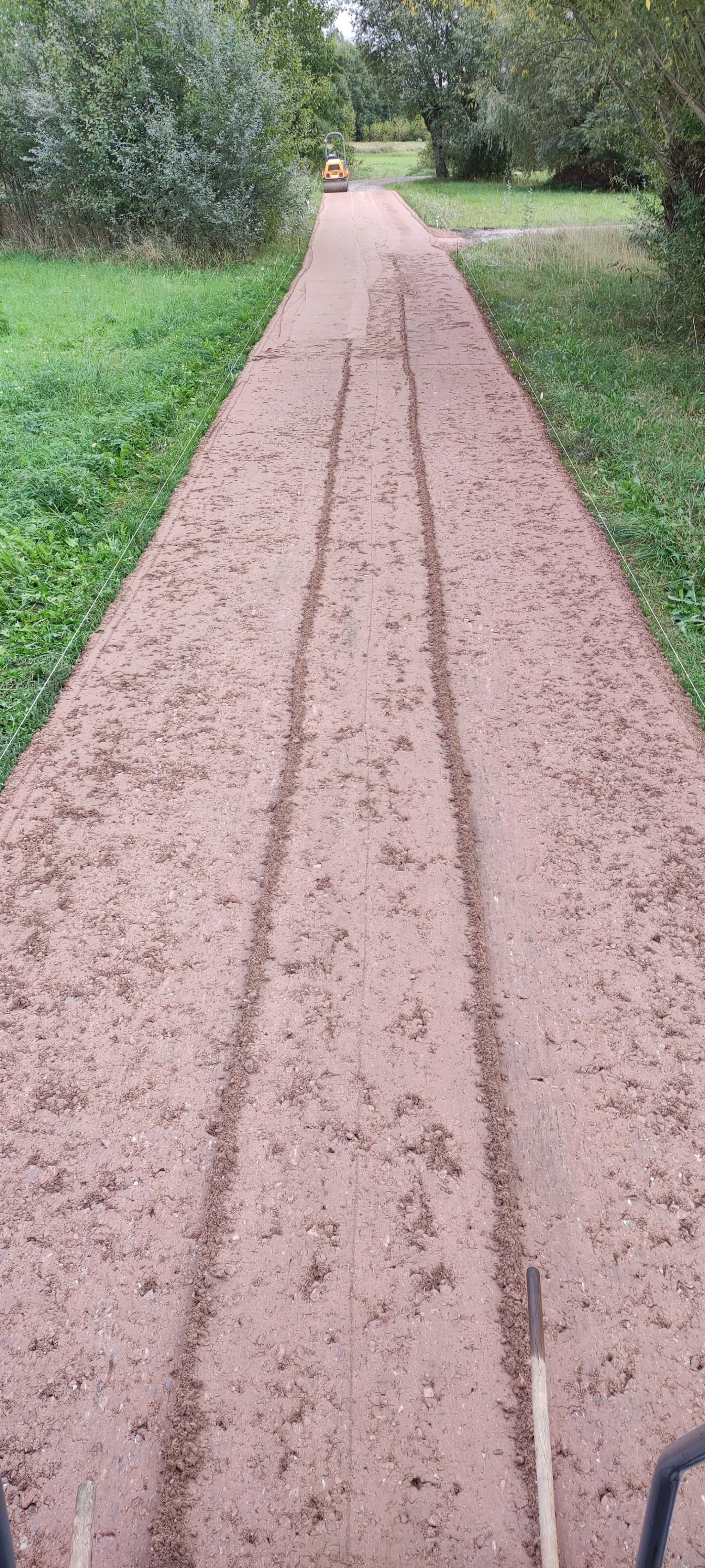 Usługi koparko ładowarką, prace ziemne, zasypki fundamentów, wywrotka