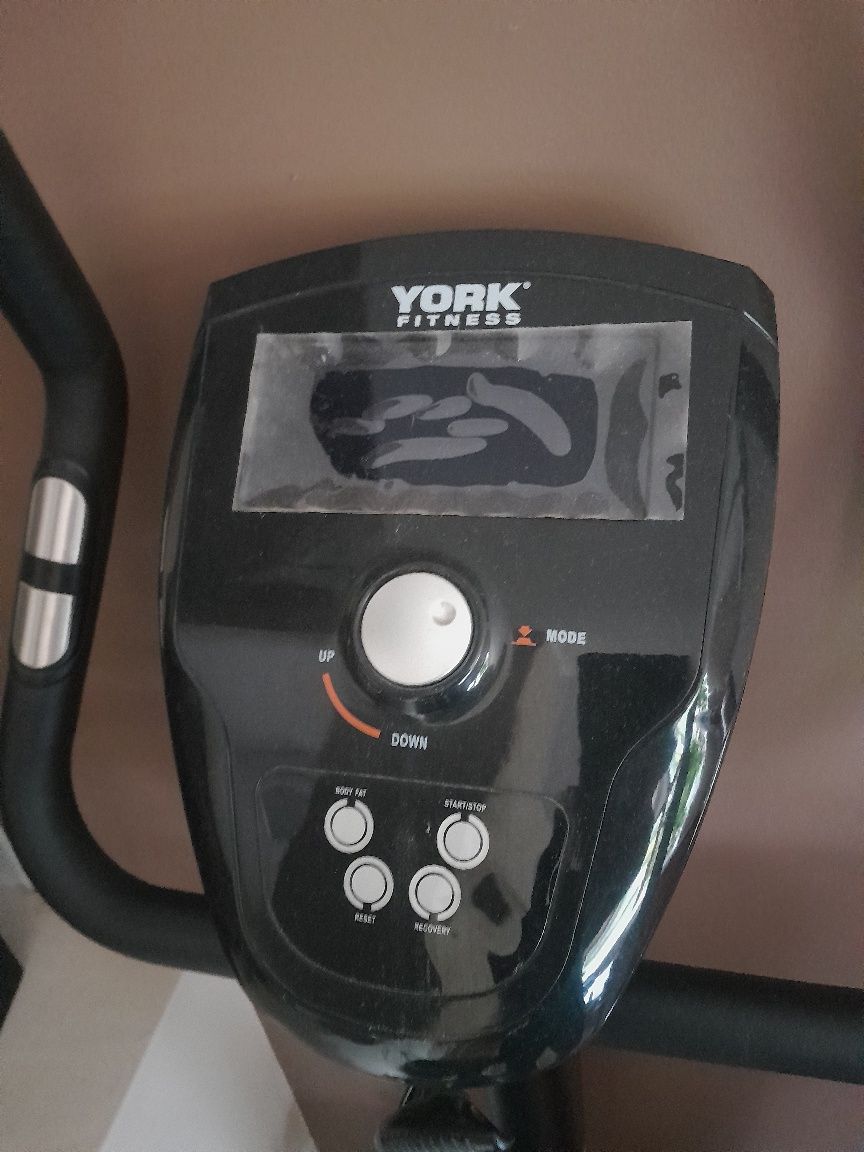 rower magnetyczny stacjonarny 210 Perform York Fitnes stan idealny