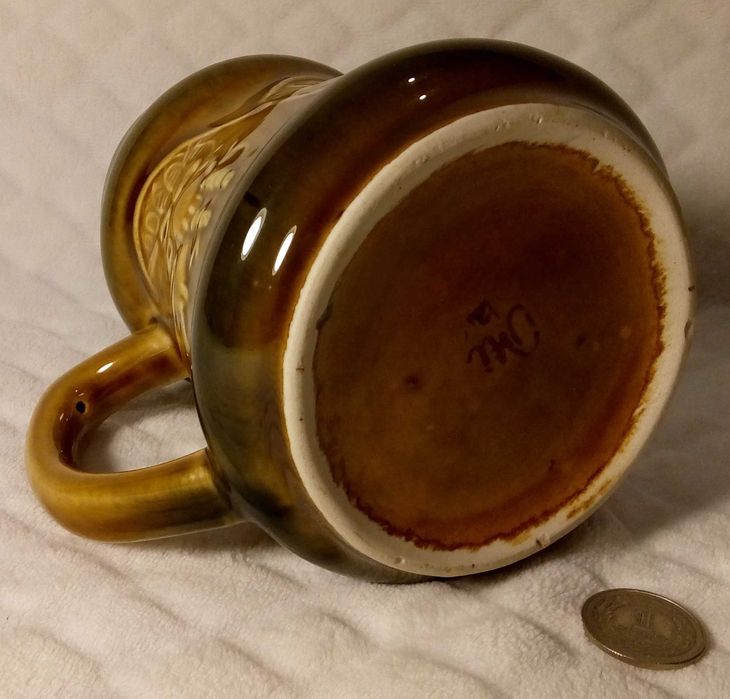 Porcelanowy szkliwiony Kufel brązowy 0,52L (12,5cm) (Szkło)