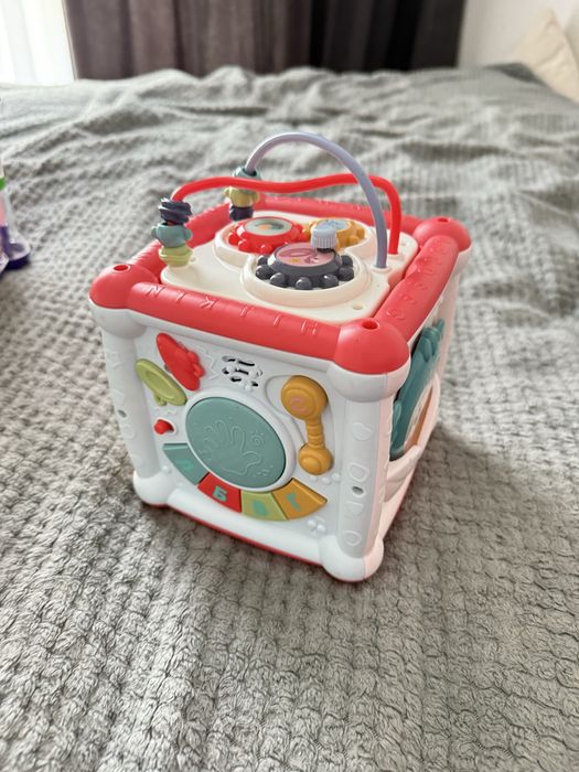 Развивающая игрушка