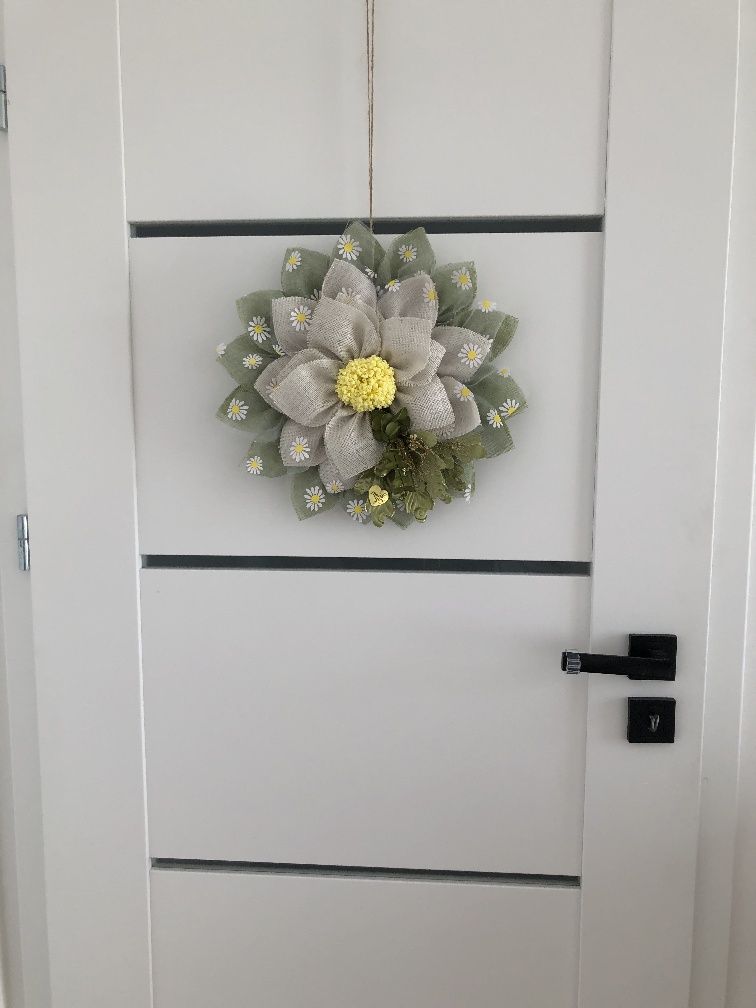 Ozdoba dekoracja kwiat ręcznie robiona na drzwi wejściowe do domu