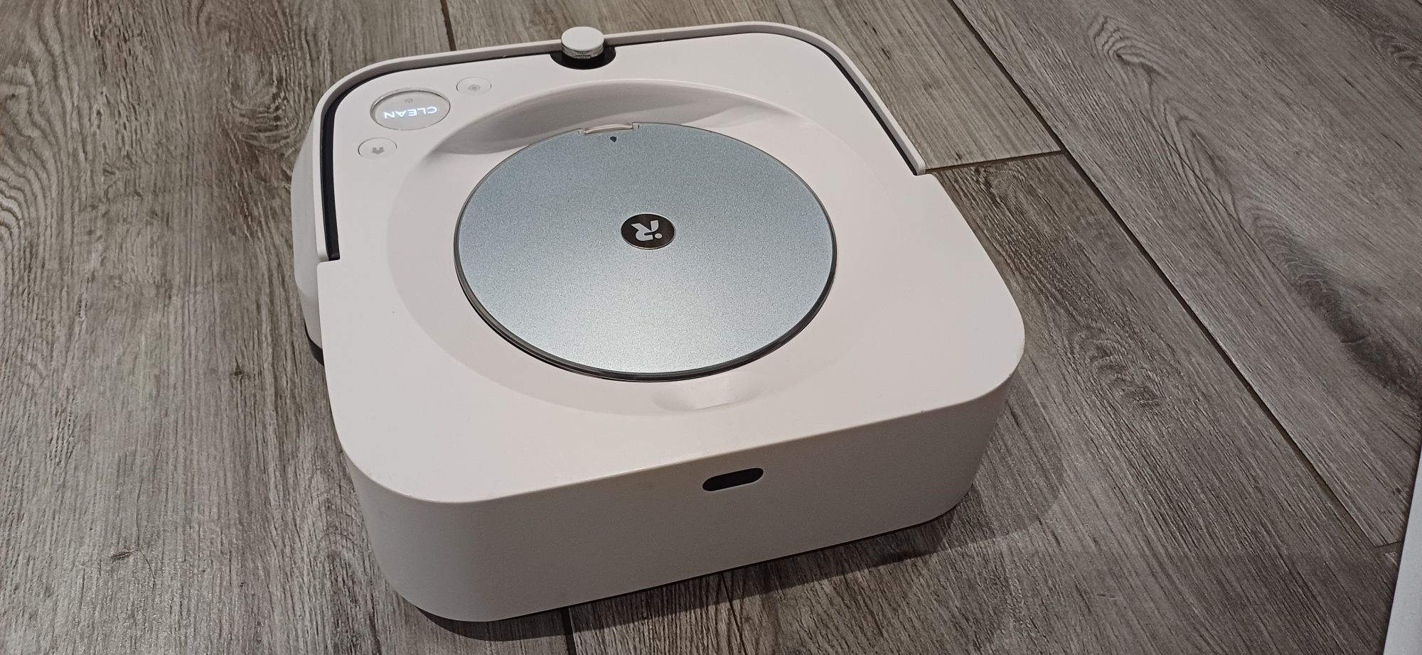 iRobot Braava jet m6 najlepszy mop sprzątający.