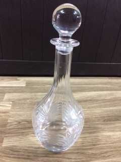 Conjunto de Garrafa e Frasco de Cristal