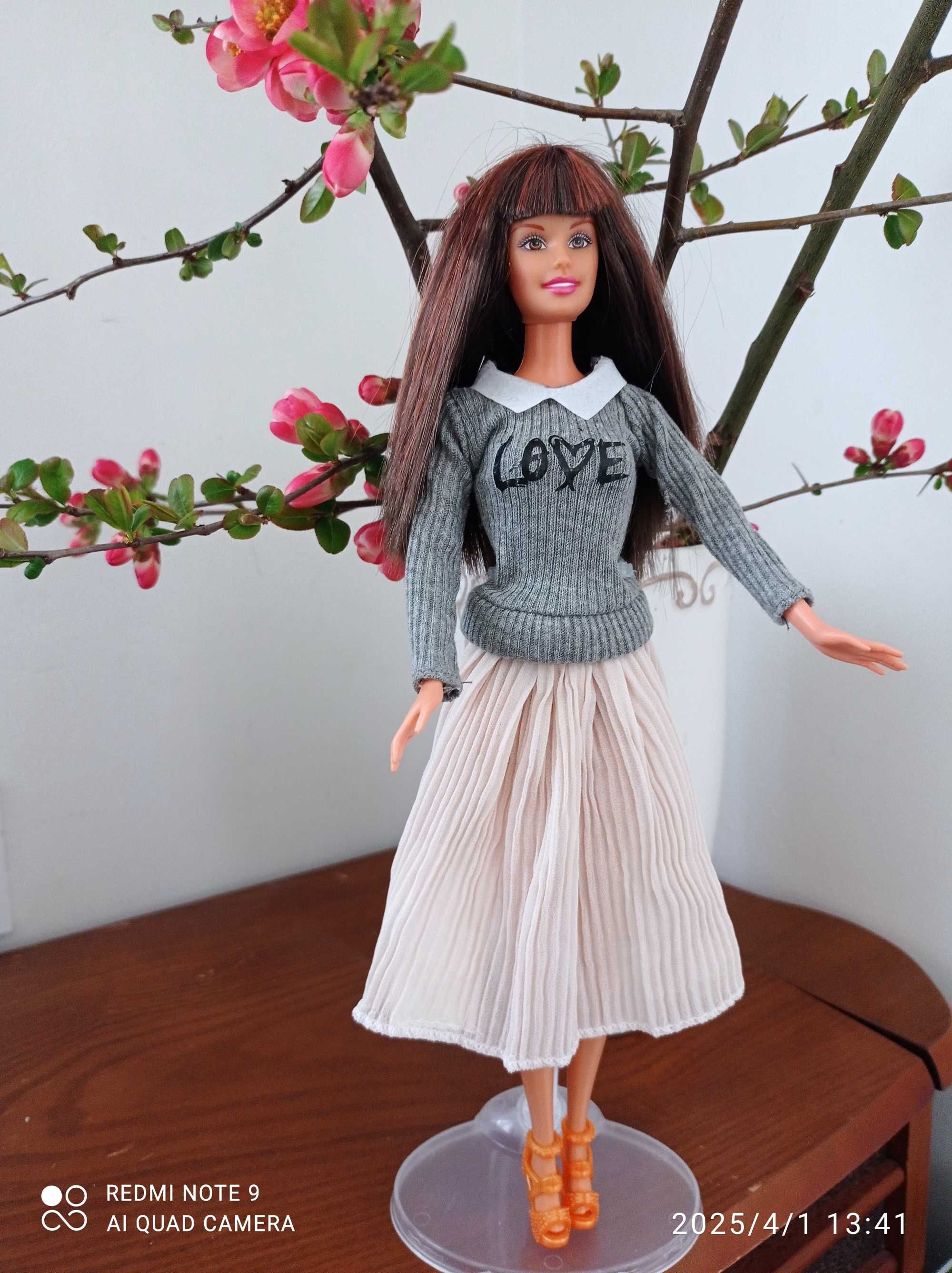 Ubranka dla Barbie - komplet