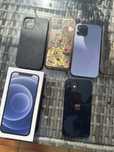 Iphone 12 64gb Bardzo ladny stan Zestaw 4 case orginalne pudelko