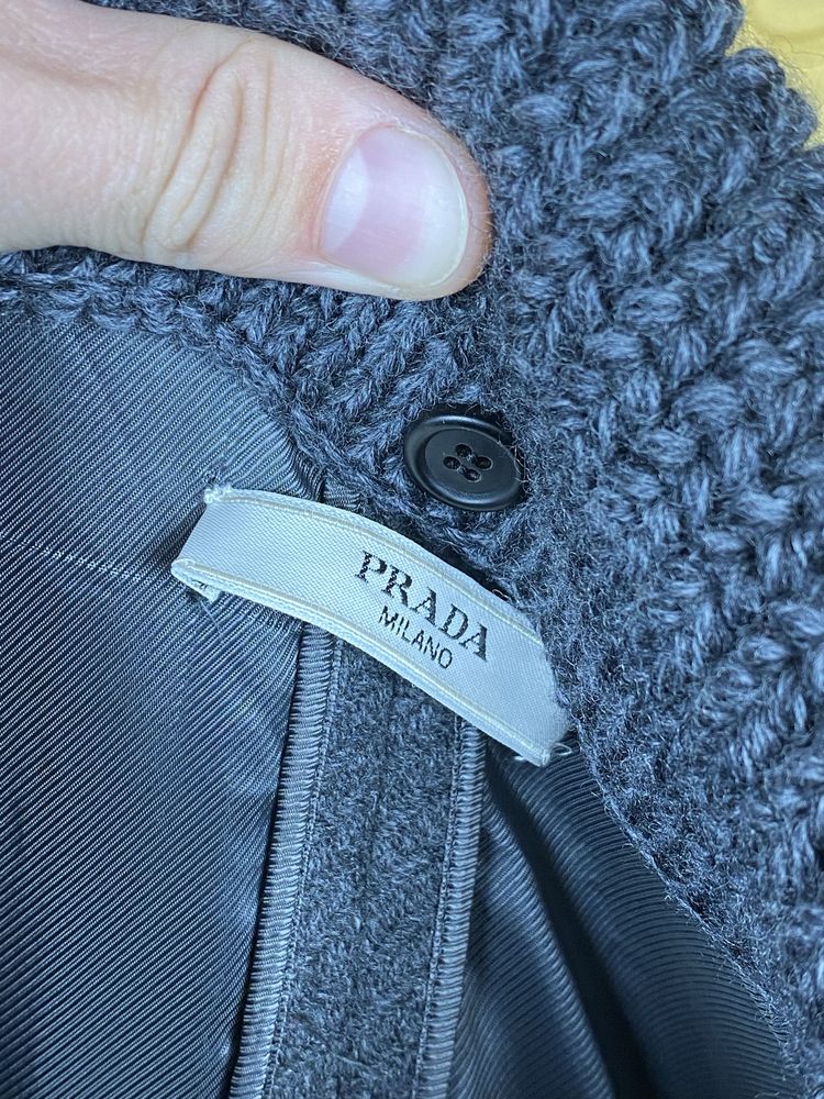 Пальто Prada оригинал S-M