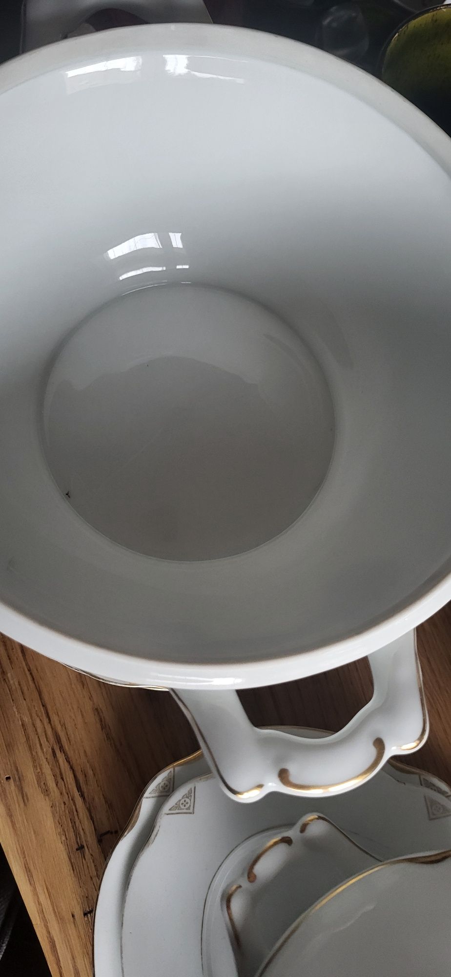 Serwis porcelanowy obiadowy ,2 wazy