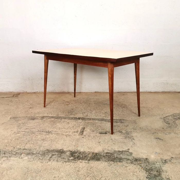 Mesa de jantar vintage