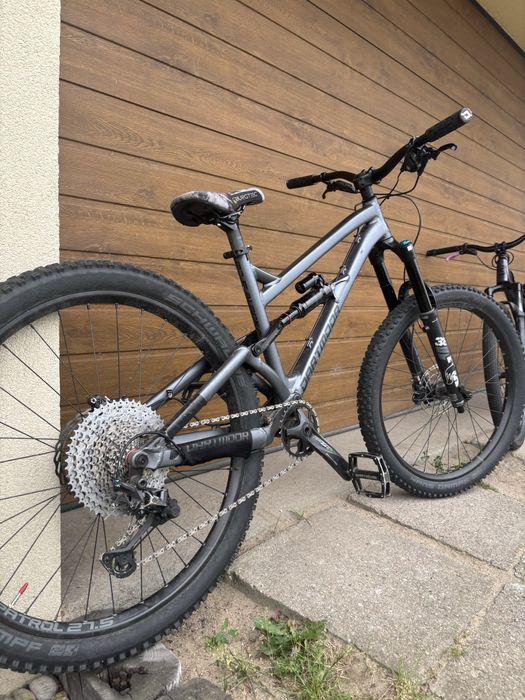 rower enduro dartmoor blackbird intro