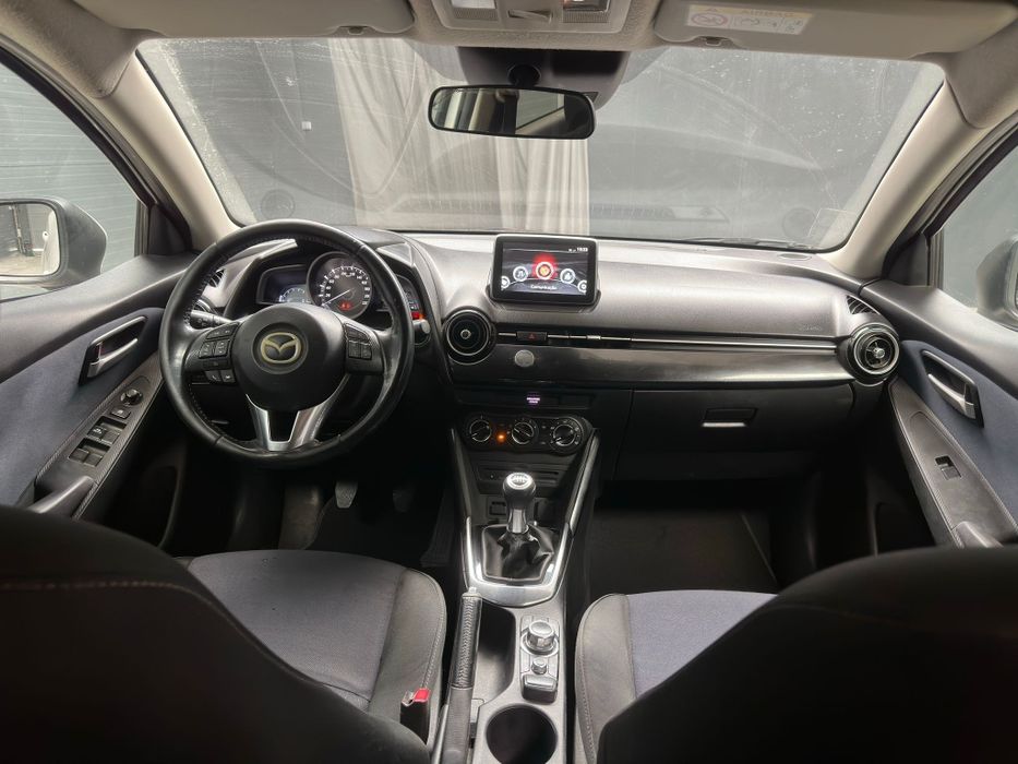 Mazda 2 1.5 Diesel SkyActive Como Novo