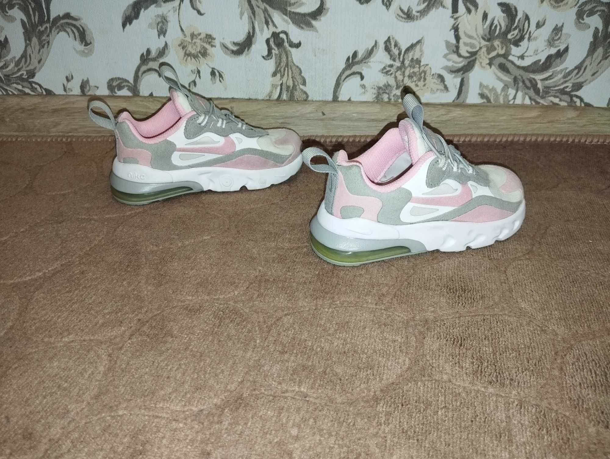 Кросівки  дівчинки Nike Air Max 720