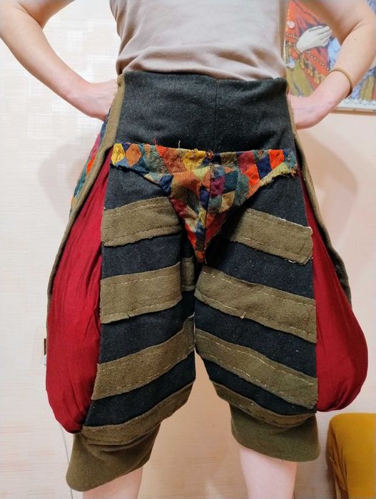 Штани театральні з вовни і шовку на історичний костюм (trunk hose)