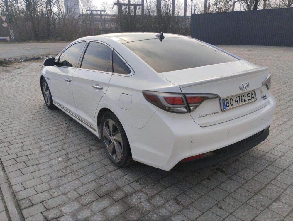 Hyundai Sonata продам