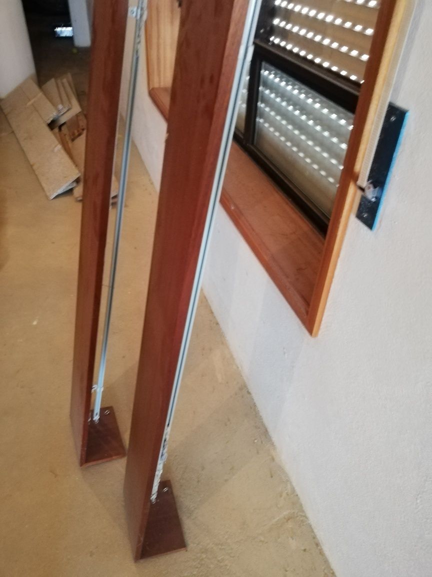 2 Sanefas para Cortinados