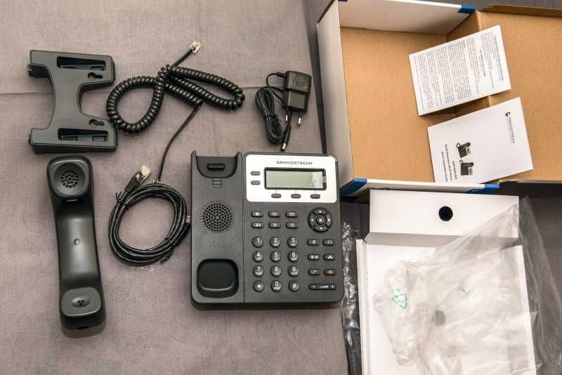 IP-телефон Grandstream GXP1620 Binotel