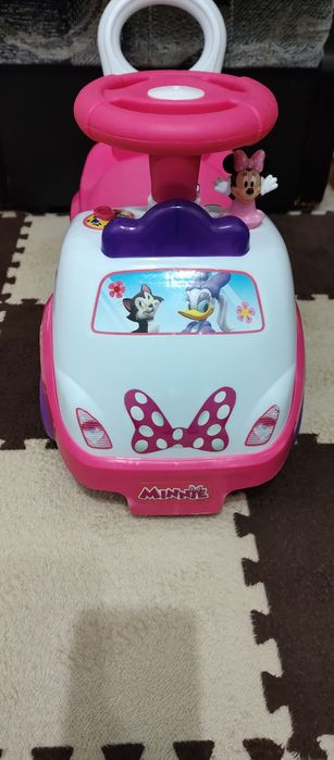 Дитяча машина толокар  для дівчинки