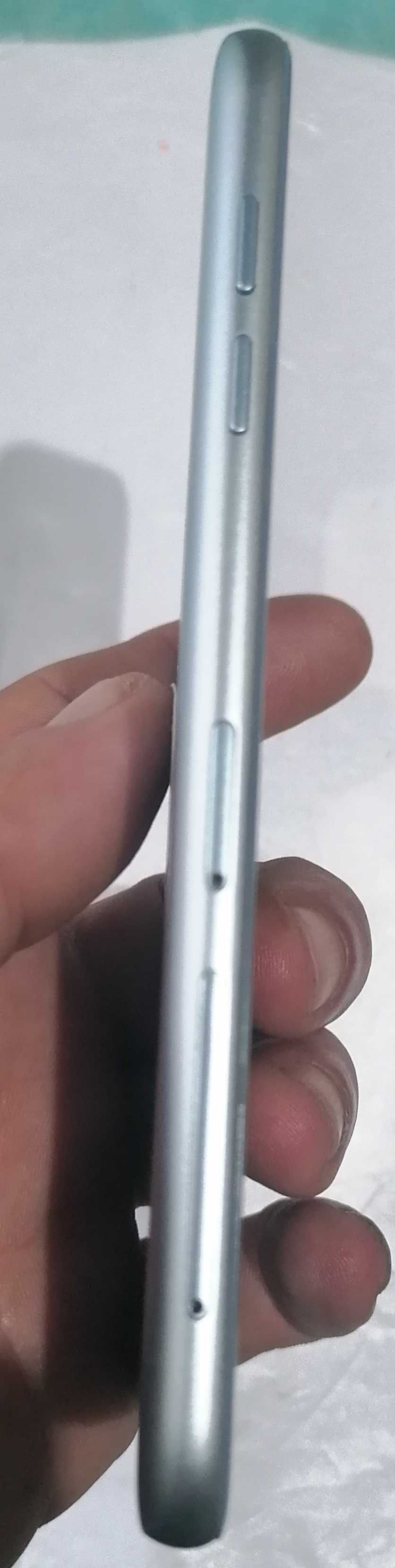 Samsung Galaxy j5