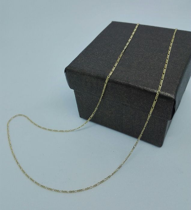 Złoty łańcuszek drobne  figaro złoto 585 długość 45cm