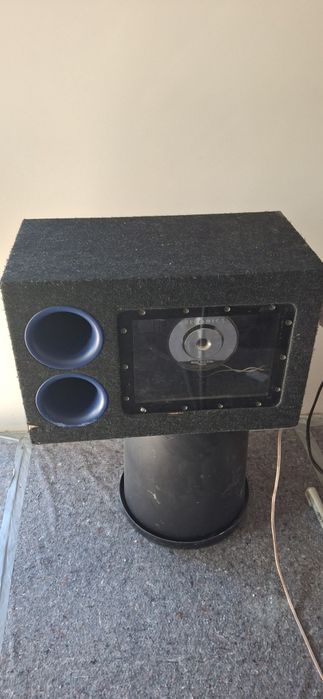 Skrzynia basowa subwoofer  hifonics  1200watt