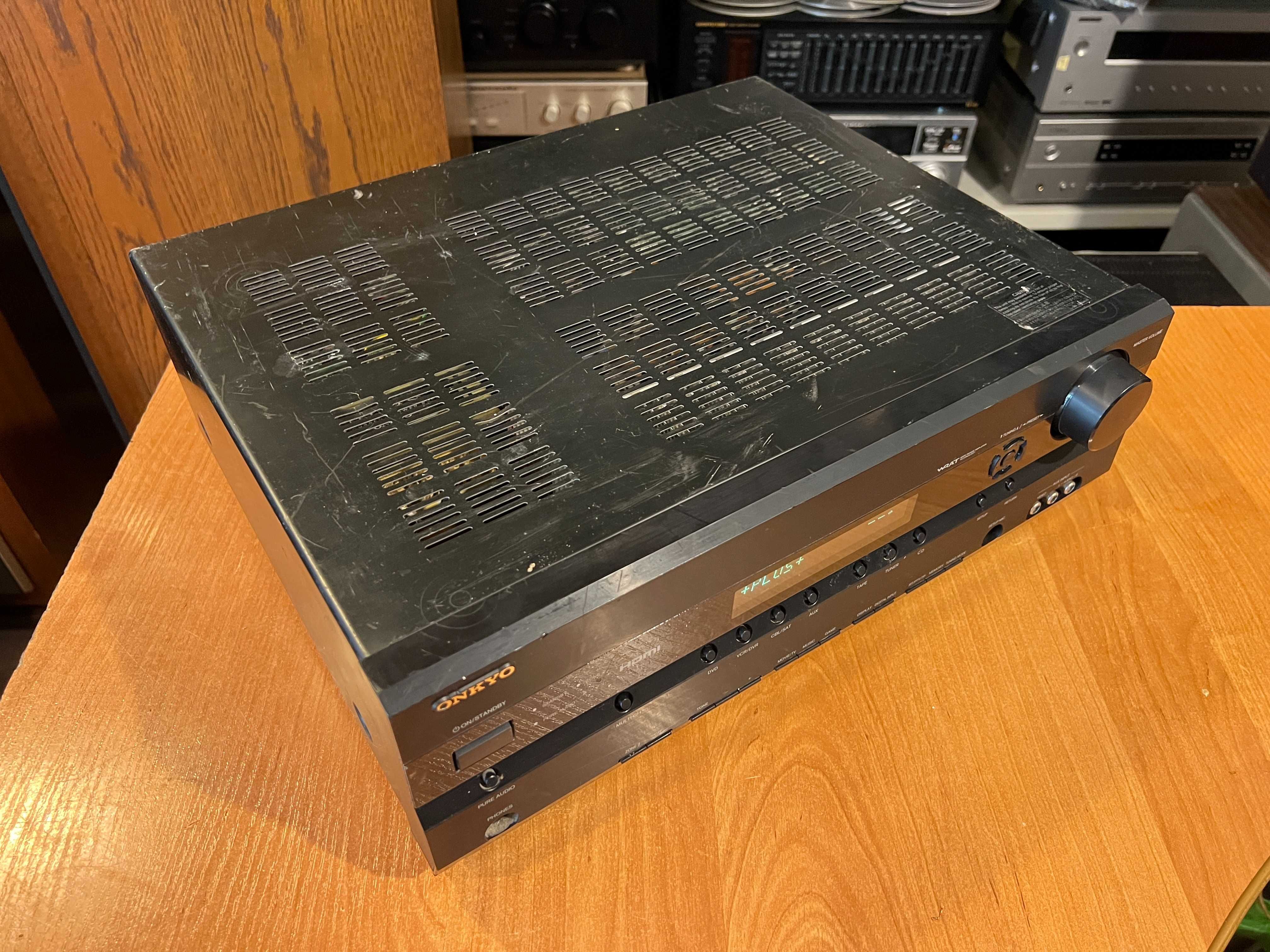 Amplituner Onkyo TX-SR576 Audio Room
