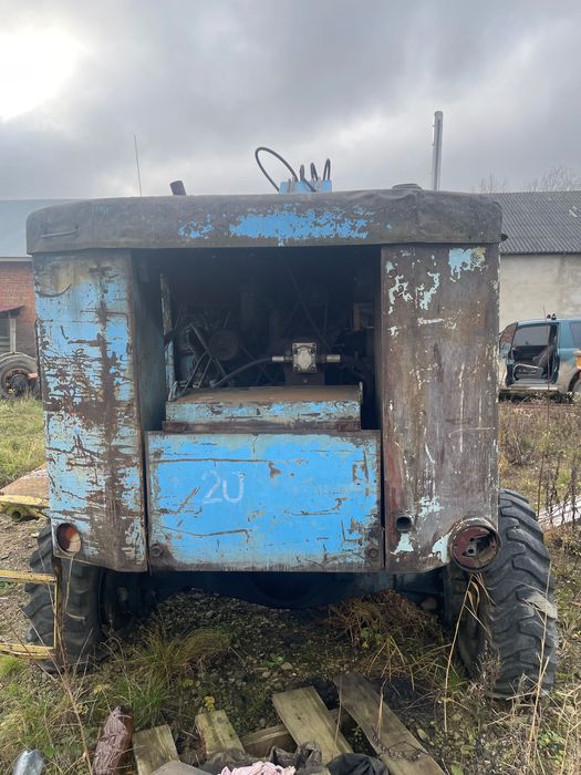 Fortschritt T 174 - 2 Грейферний навантажувач