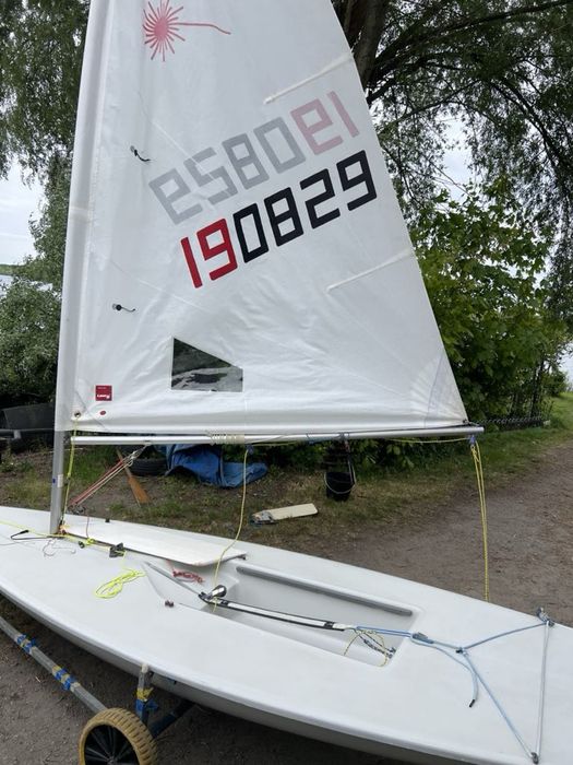 Żaglówka laser ILCA 4/6