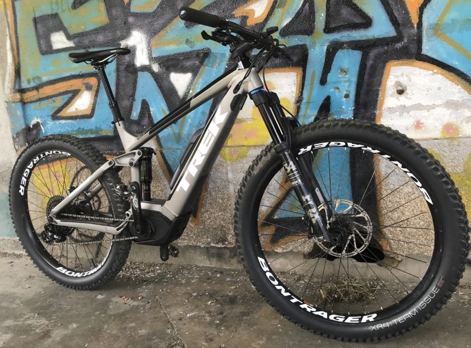 Trek Powerfly IL 8 Plus Pneus 2.8