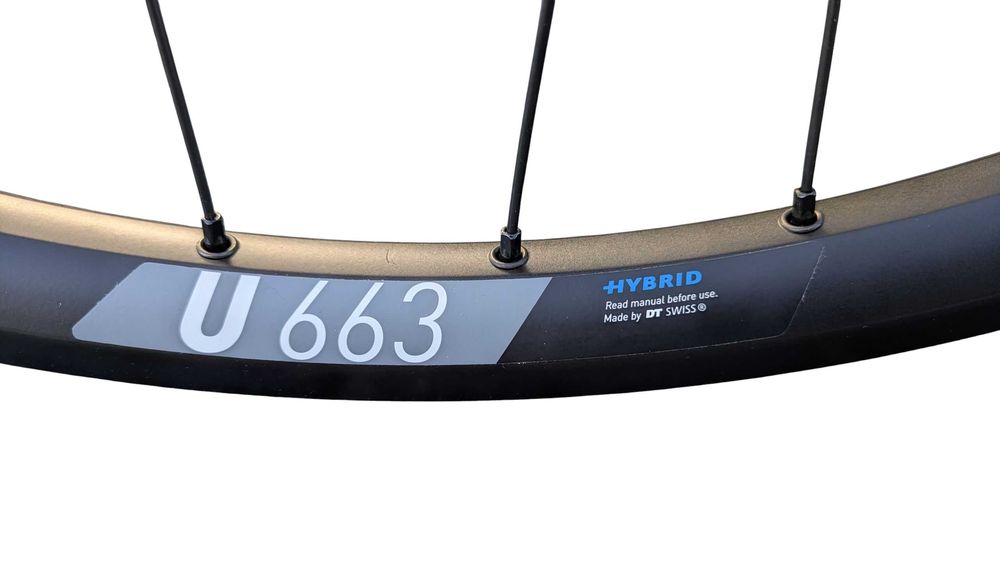 Piasta Nuvinci Enviolo Trekking,  koło 27,54'' DT Swiss U 663,  (974)