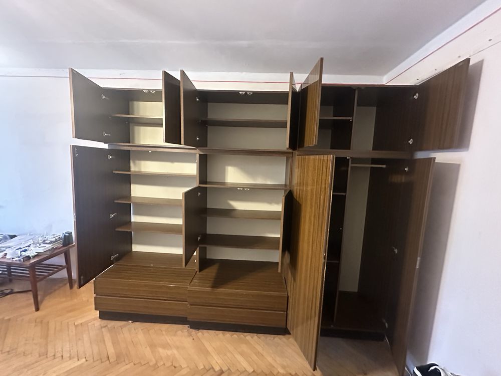 шафа не погана, двері