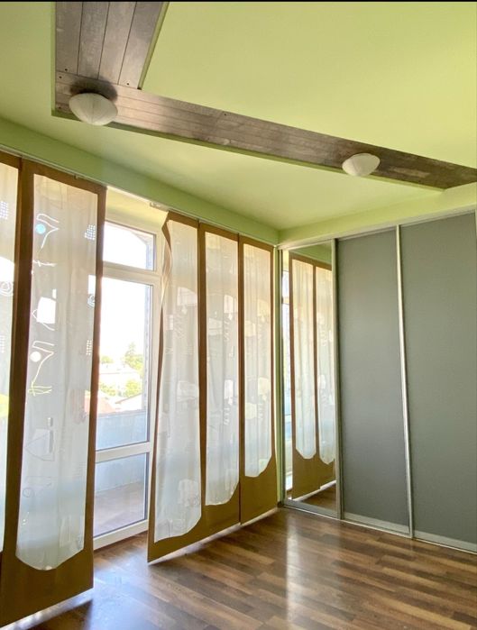 Простора та затишна квартира на вул.Млинова