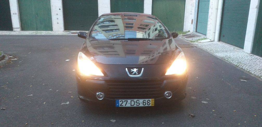 Peugeot 307 1.6 Cabrio (Gasolina).110 Cv.