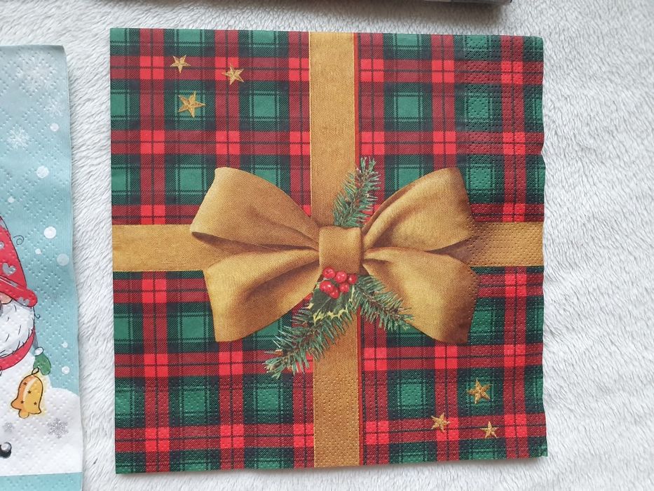 Serwetki papierowe zimowe świąteczne decoupage sowa skrzaty krasnale