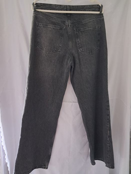 Продам джинси H&M