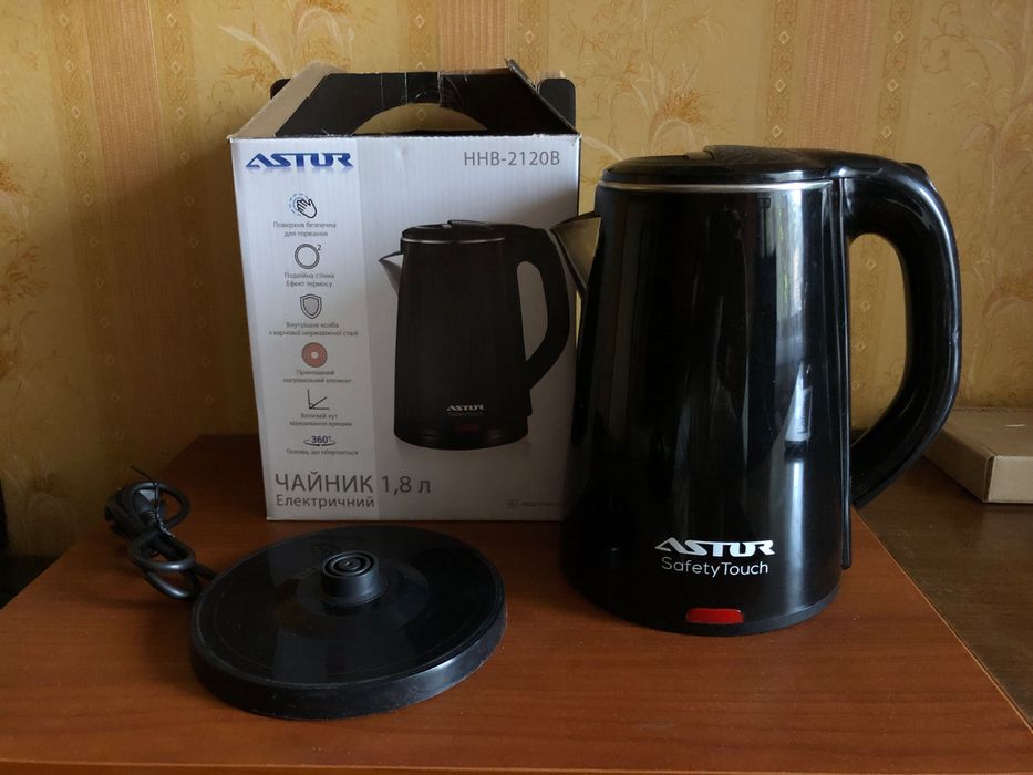 електричний чайник Astor HHB-2120B  2000вт