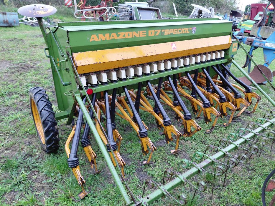 Siewnik zbożowy 2,50 szer. Amazone d7 ze ścieżkami z Niemiec