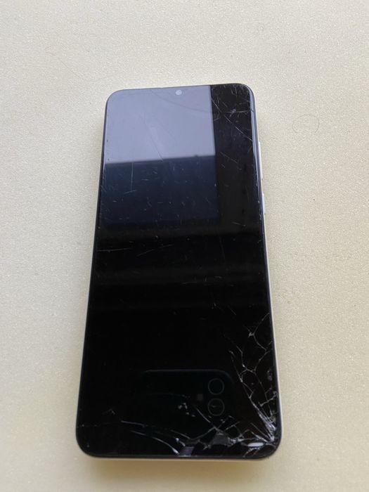 Samsung A02S пошкоджений