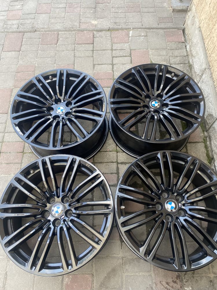 Диски BMW r19 5x112 8-9j Et 30-44 m style