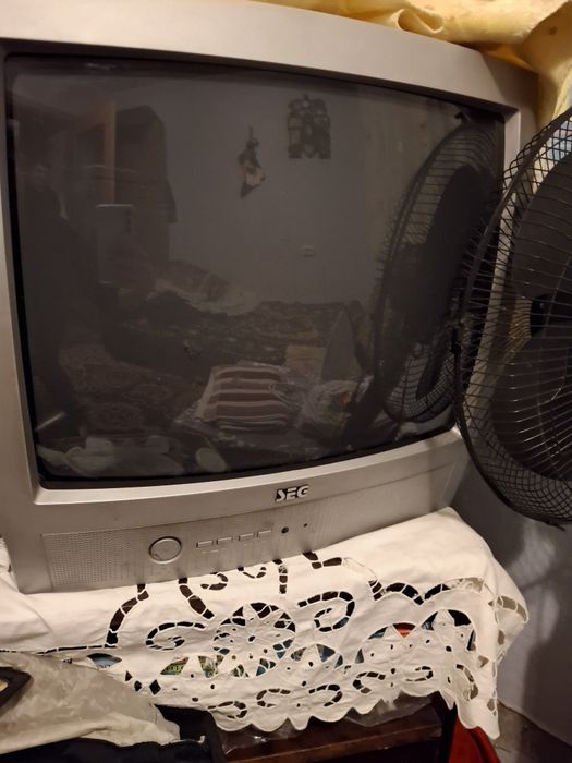 Продам телевізор 54 см. кінескопний