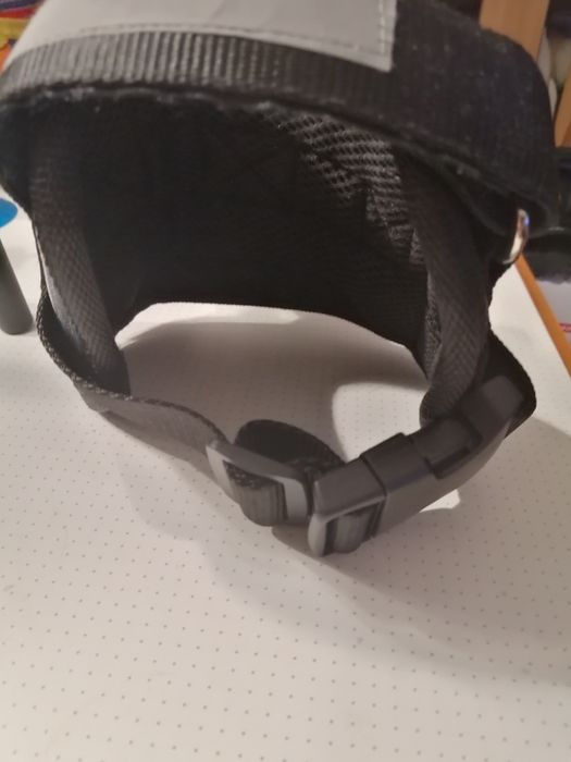 Szelki nowe dla psa.