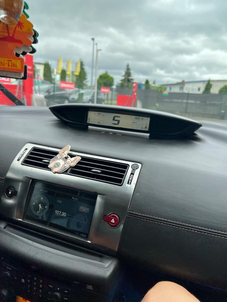 Sprzedam auto możliwość zamiany lub doplaty
