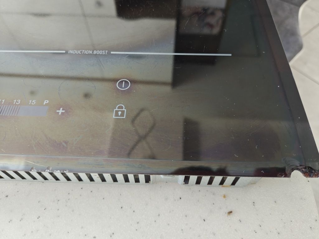 Płyta indukcyjna Samsung CTN464KC01
