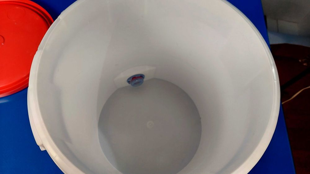 Відро пластикове, харчове 30 літрів. (Німеччина).