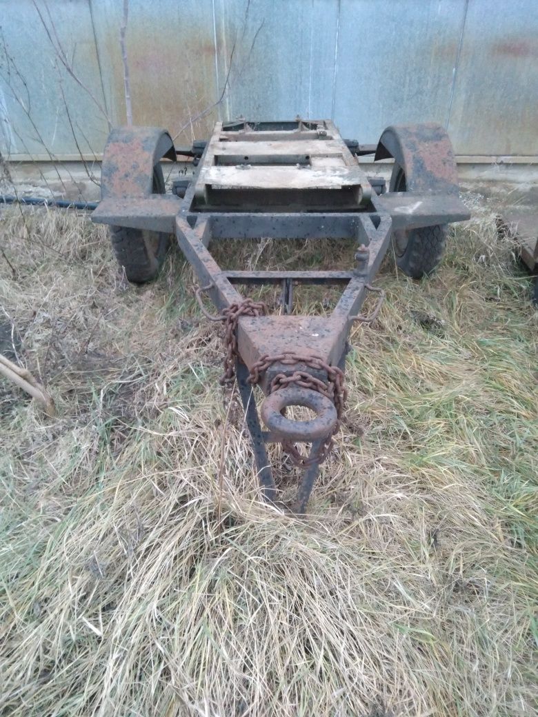 продам прицеп одноосный