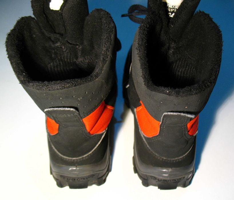 Buty jesienno-zimowe, trekkingowe Quechua - Decathlon. Rozmiar 34.