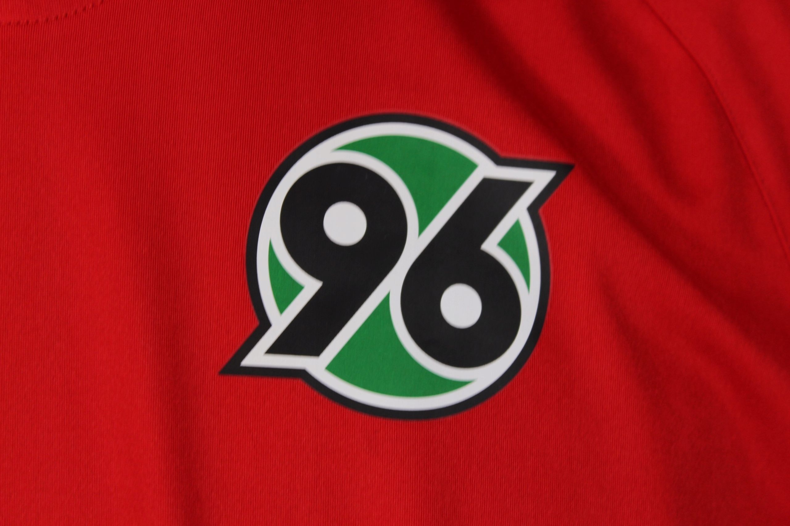 Hannover 96 Under Armour Koszulka Piłkarska Xl