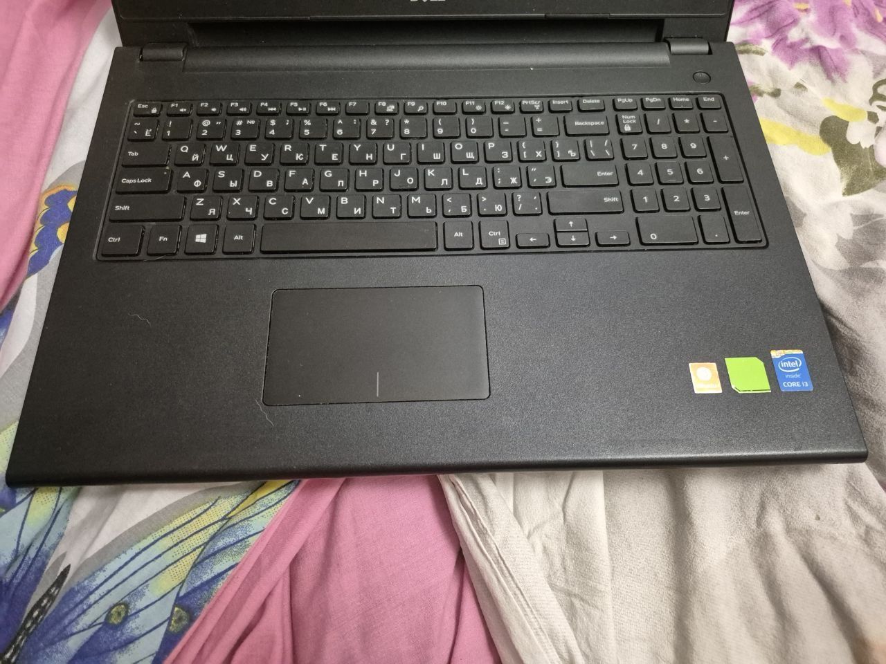 Dell inspiron 15 33308 core i3